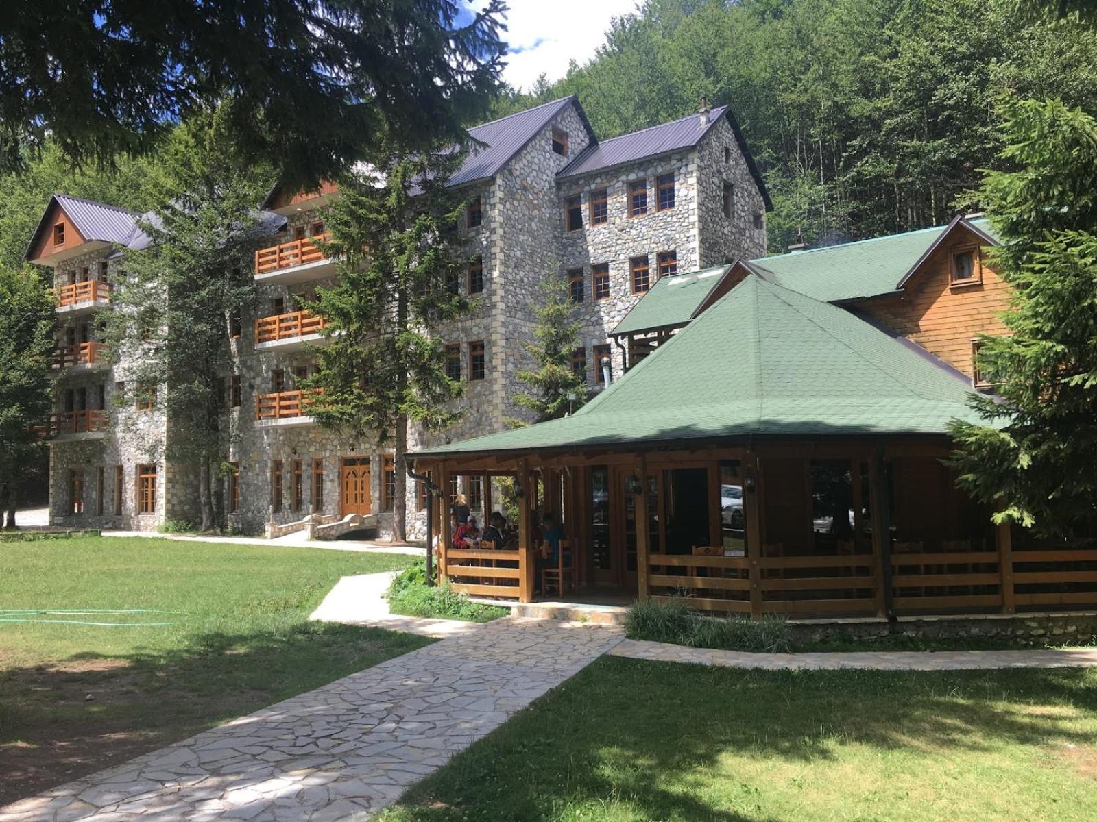 Fusha E Gjes Hotel Valbone Exteriér fotografie